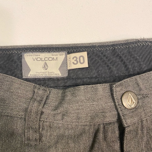 Mens Volcom Shorts - Picture 5 of 7